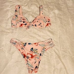 Beautiful pink bikini 👙